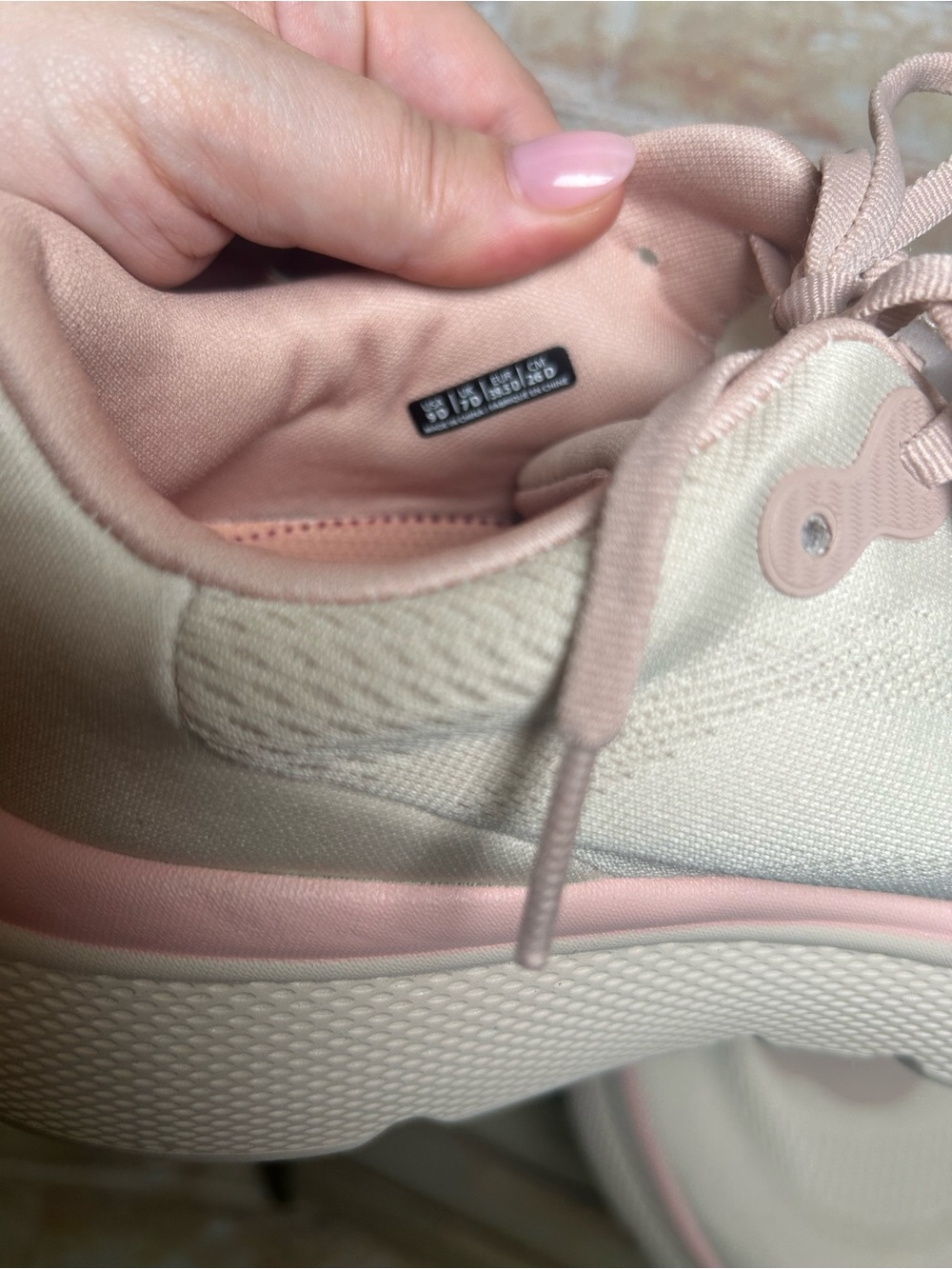 Revitalign Gaia Walking Sneaker Sand Shell Pink Women’s Size 9D wide NWOB #22 - Picture 10 of 11
